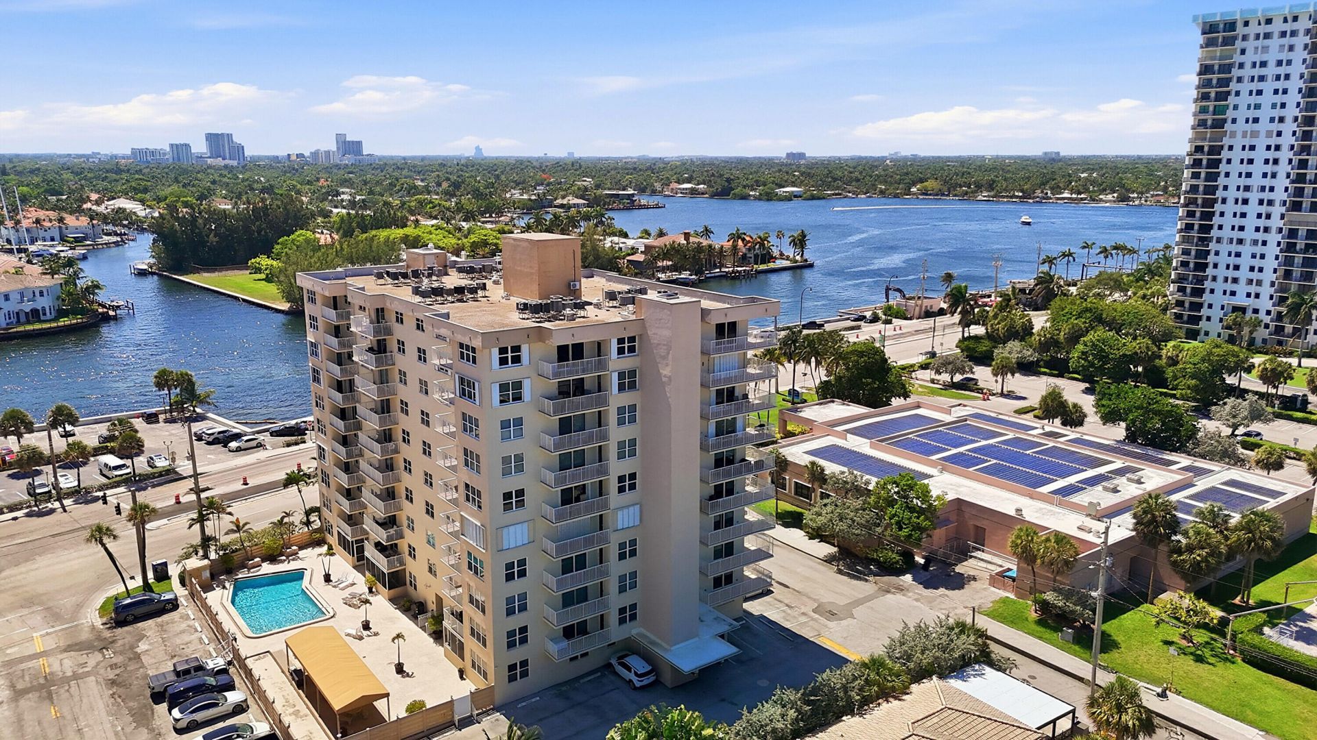 1401 S Ocean Drive, Unit 704, Hollywood, FL 33019 Photo