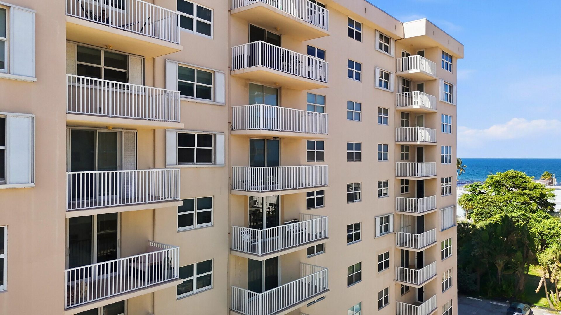 1401 S Ocean Drive, Unit 704, Hollywood, FL 33019 Photo