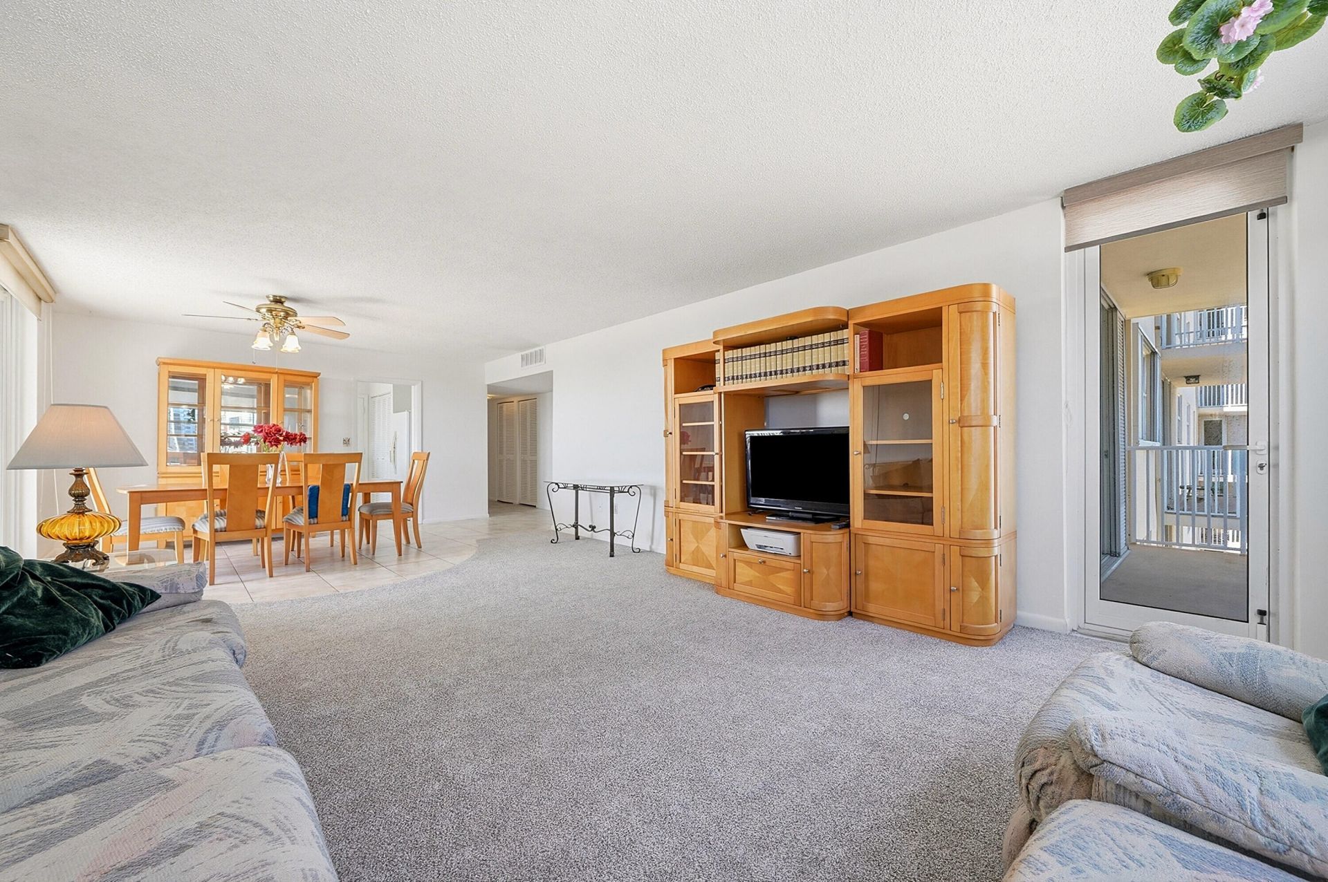 1401 S Ocean Drive, Unit 704, Hollywood, FL 33019 Photo