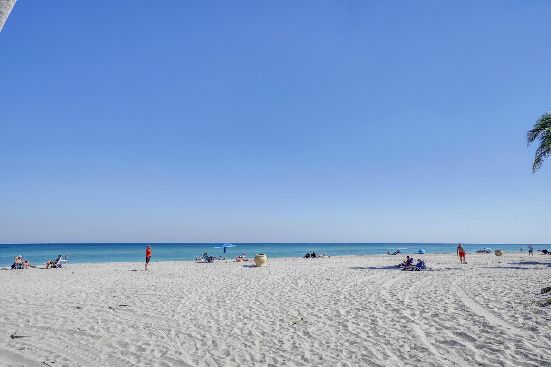 1401 S Ocean Drive, Unit 704, Hollywood, FL 33019 Photo