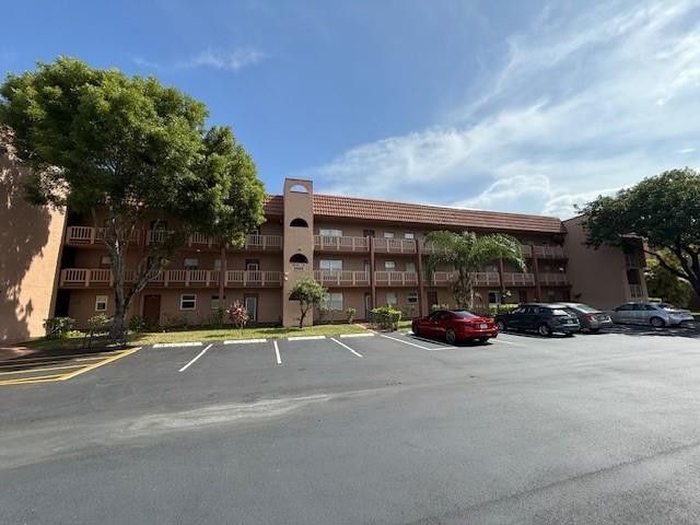 9660 Sunrise Lakes Boulevard, Unit 306, Sunrise, FL 33322 Photo