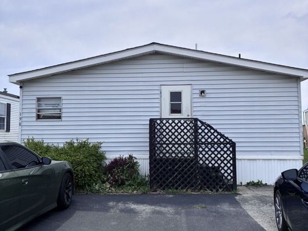 198 Park Lane , Sauk Village, IL 60411