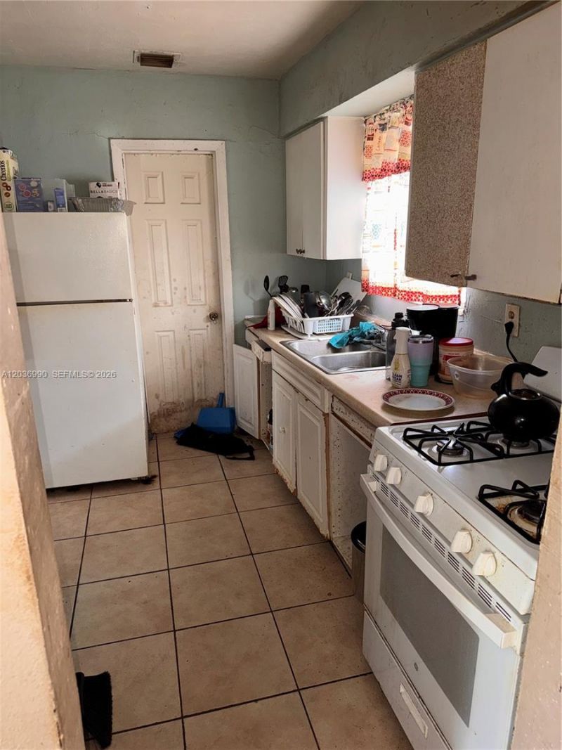 7725 NW 14th Ave , Miami, FL 33147 Photo