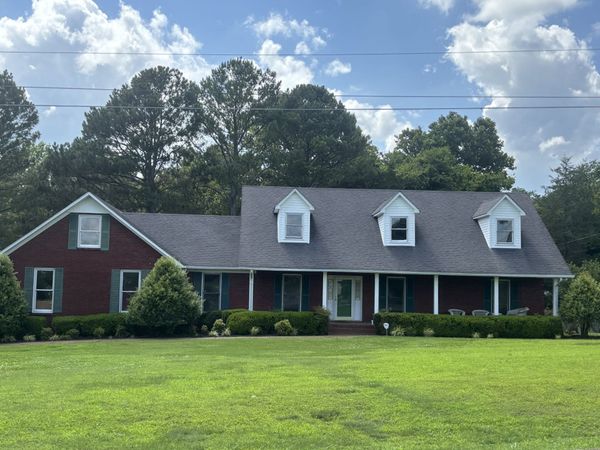 405 Westgate Dr , Pulaski, TN 38478
