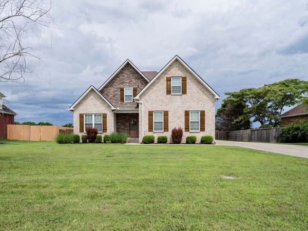 1048 Laramie Ct , Murfreesboro, TN 37128