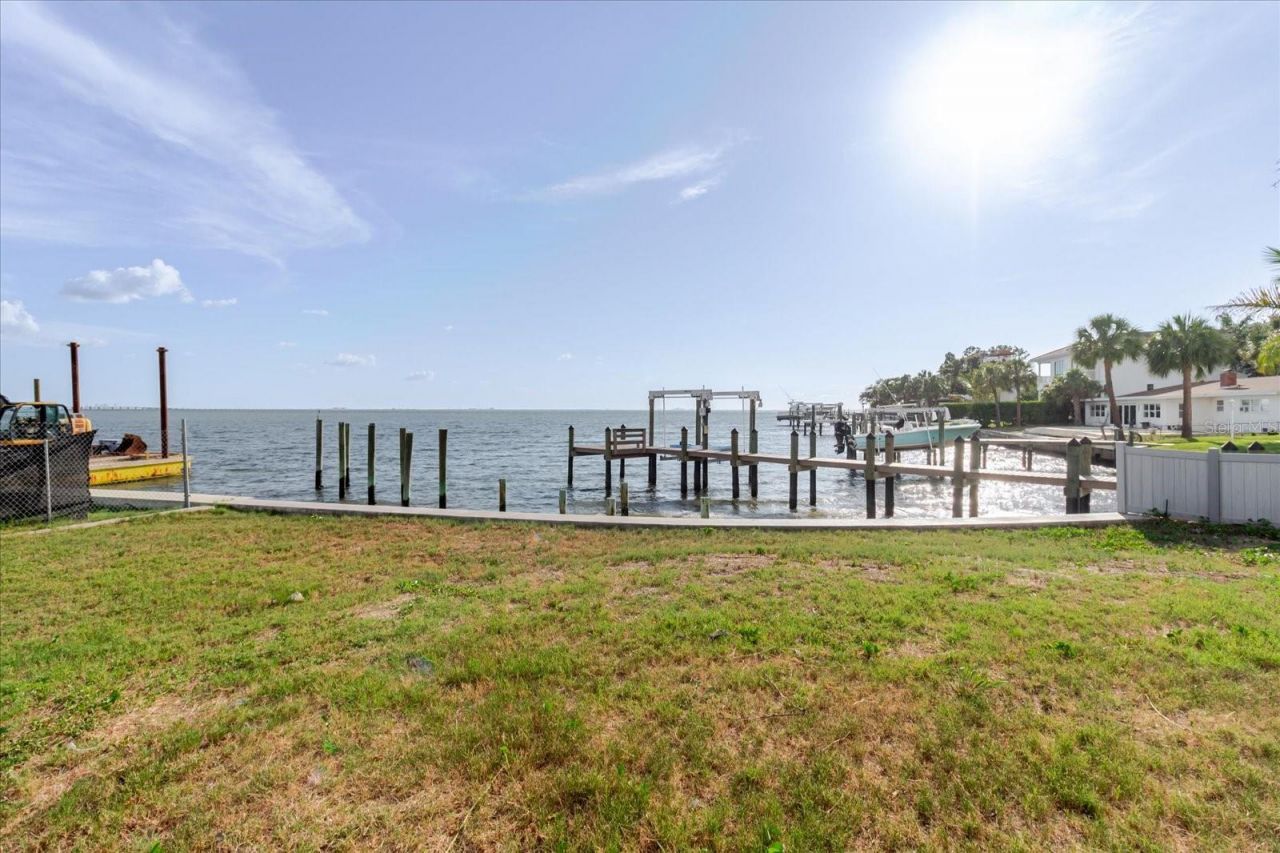 5102 W Longfellow Avenue, Tampa, FL 33629 Photo