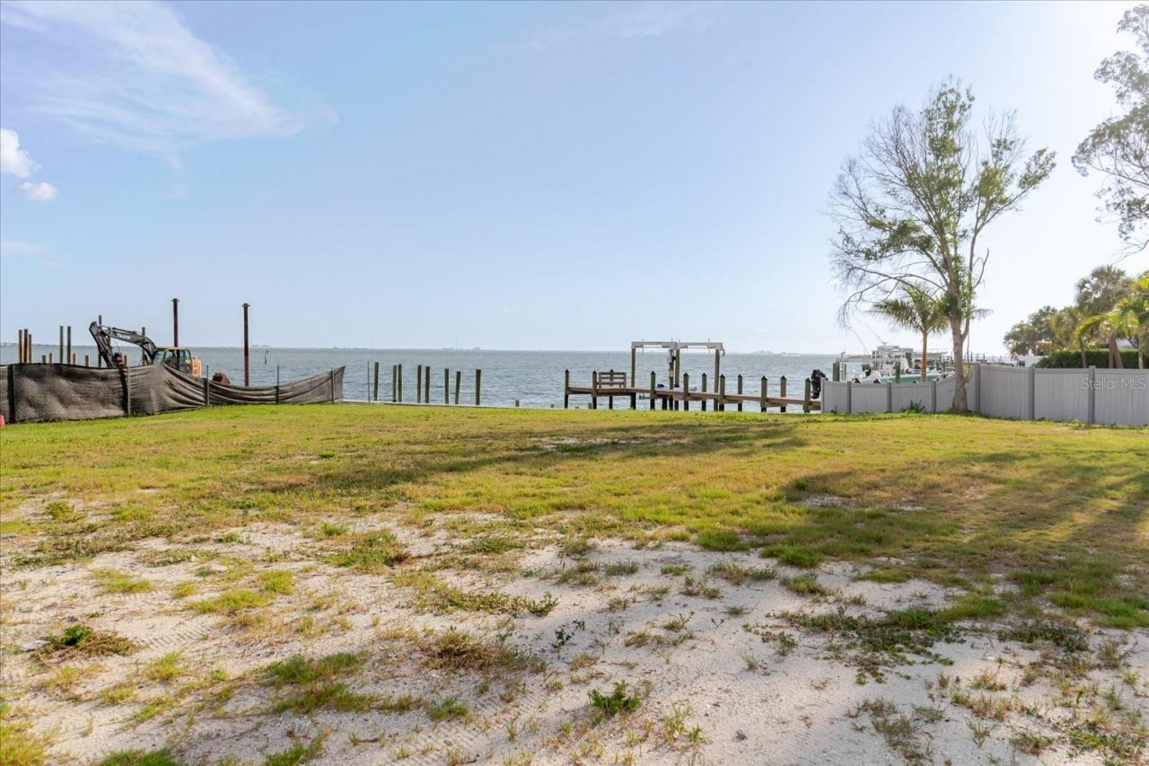 5102 W Longfellow Avenue, Tampa, FL 33629 Photo