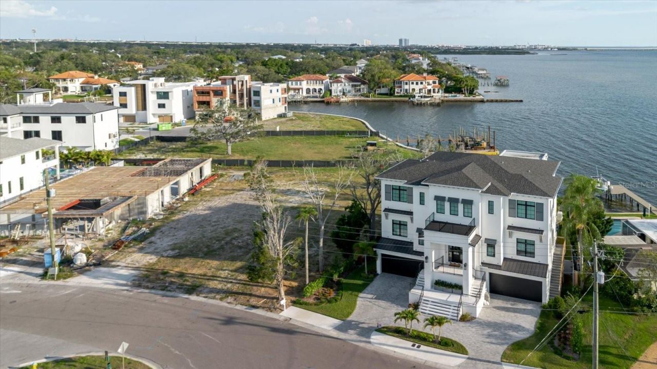 5102 W Longfellow Avenue, Tampa, FL 33629 Photo