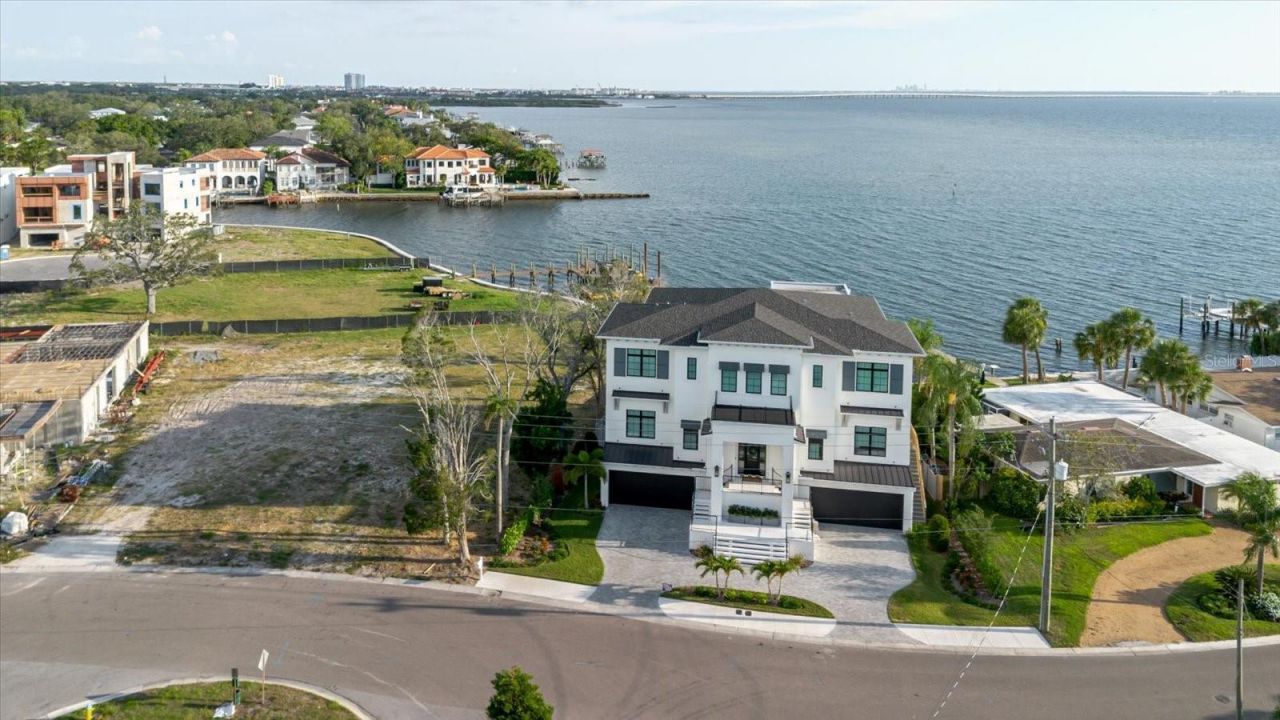 5102 W Longfellow Avenue, Tampa, FL 33629 Photo