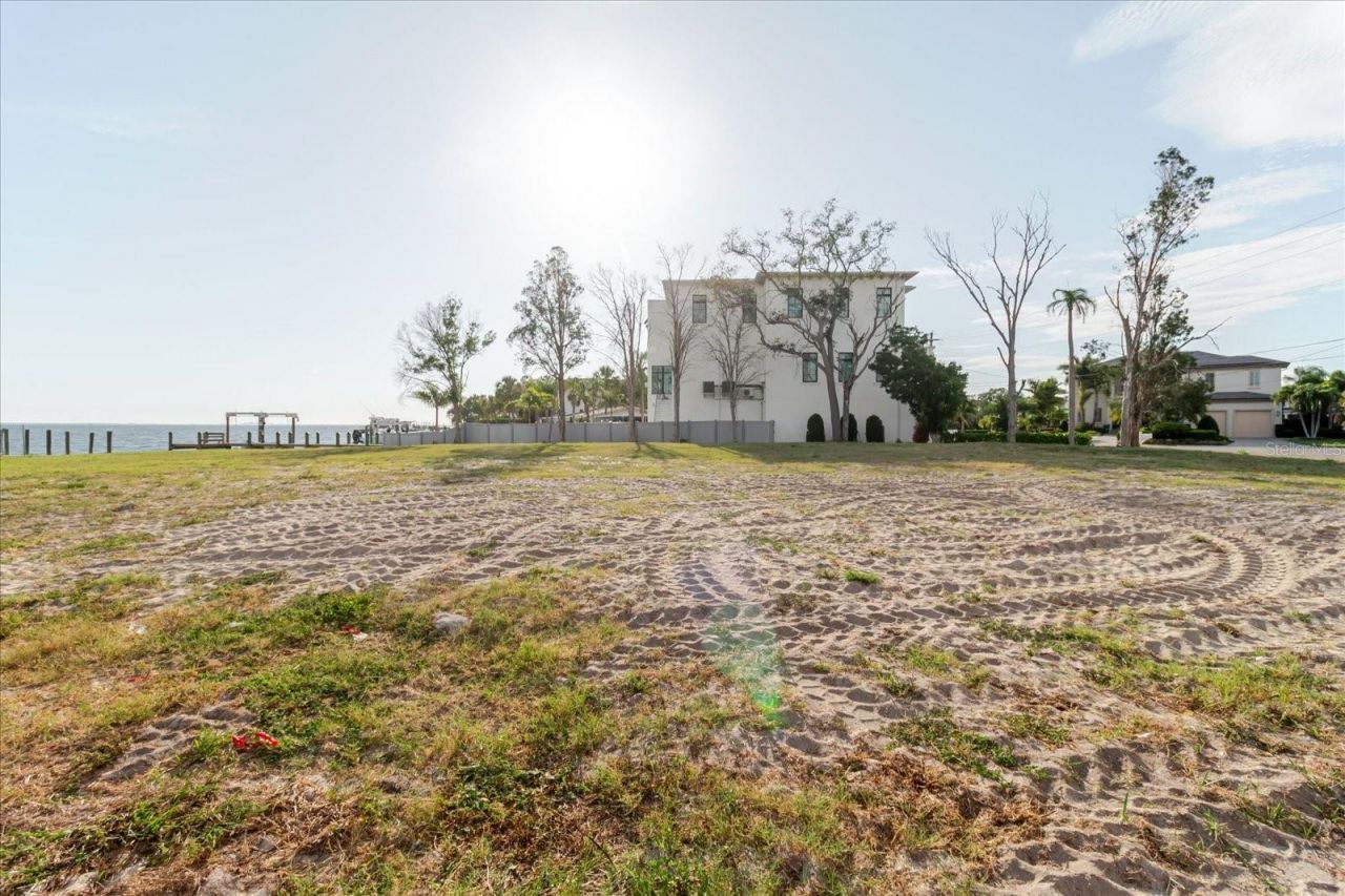 5102 W Longfellow Avenue, Tampa, FL 33629 Photo