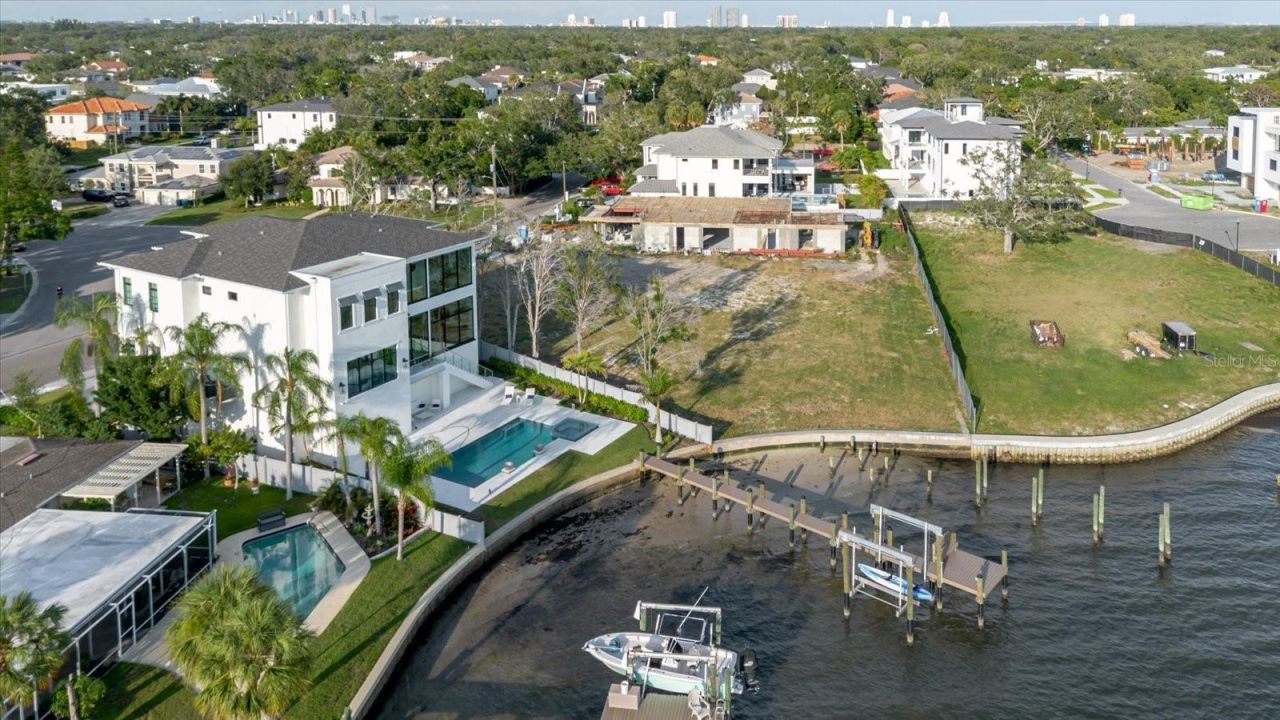 5102 W Longfellow Avenue, Tampa, FL 33629 Photo