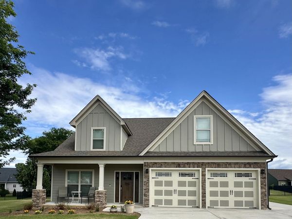 7900 Frostwood Lane, Ooltewah, TN 37363