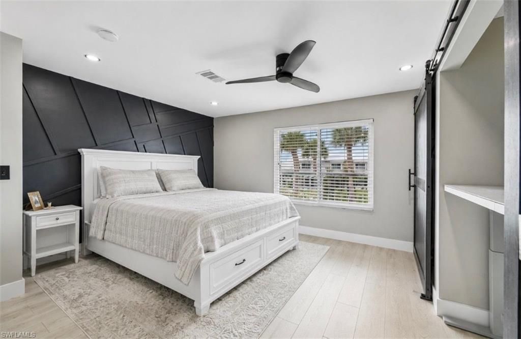 18010 San Carlos Blvd, Unit 33, Fort Myers Beach, FL 33931 Photo