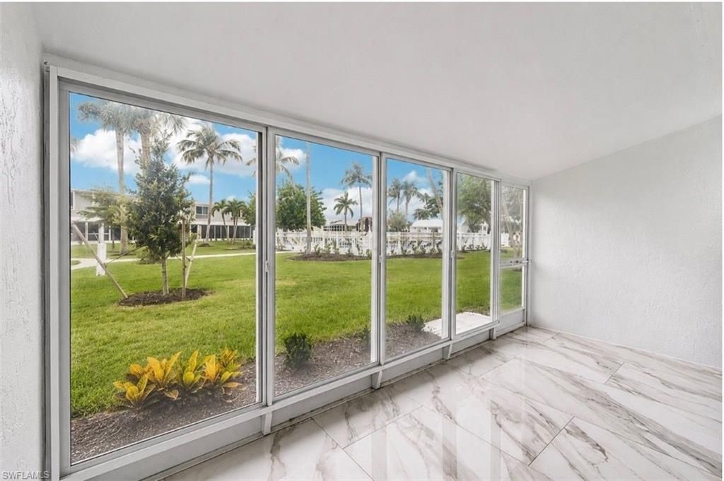 18010 San Carlos Blvd, Unit 33, Fort Myers Beach, FL 33931 Photo