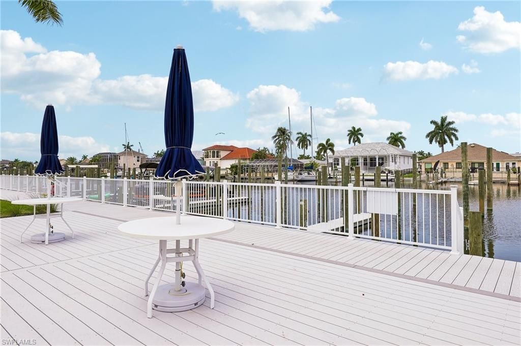 18010 San Carlos Blvd, Unit 33, Fort Myers Beach, FL 33931 Photo