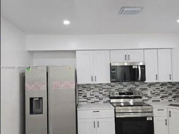 13240 NE 4 AVE , Unit 2, North Miami, FL 33161