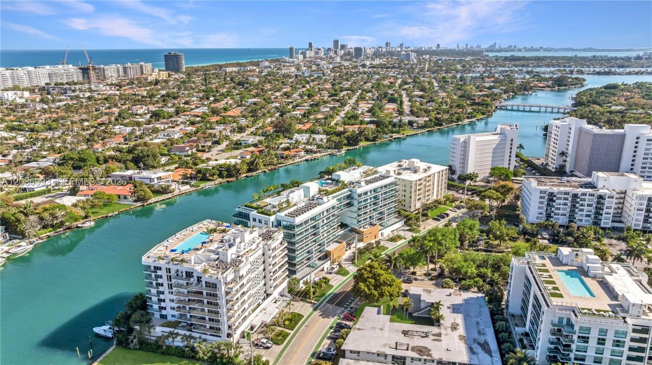 9221 E Bay Harbor Drive , Unit 512, Bay Harbor Islands, FL 33154 Photo