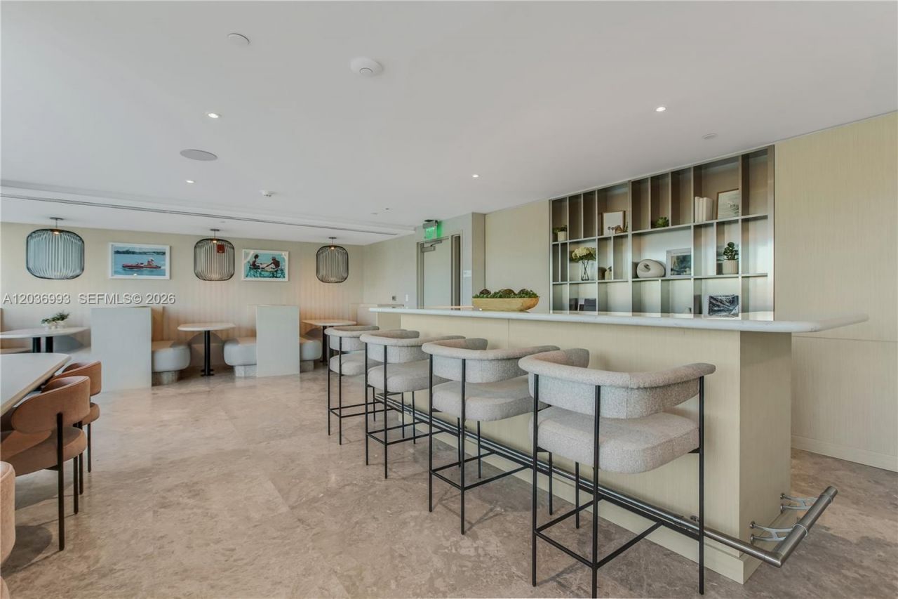 9221 E Bay Harbor Drive , Unit 512, Bay Harbor Islands, FL 33154 Photo