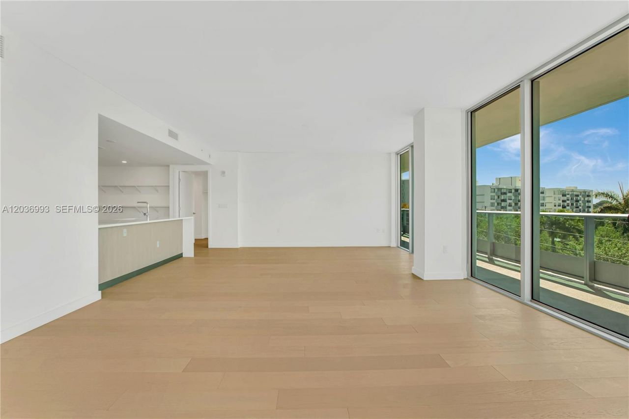 9221 E Bay Harbor Drive , Unit 512, Bay Harbor Islands, FL 33154 Photo