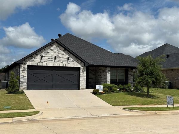 3116 Bent Trail Court , Burleson, TX 76028