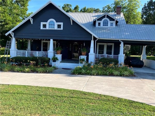 147 BEULAVILLE Highway, Richlands, NC 28574