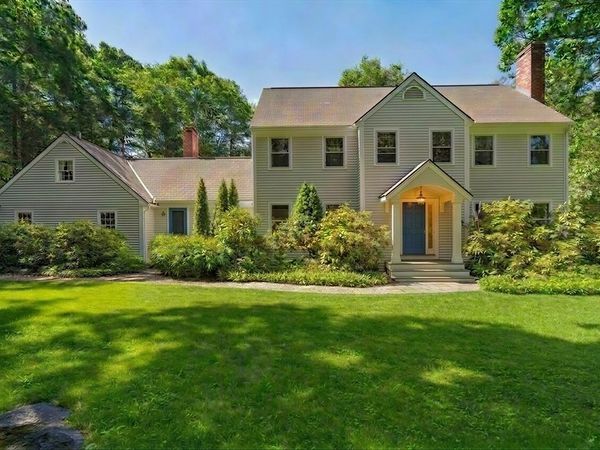 7 Loading Place Road, Manchester, MA 01944