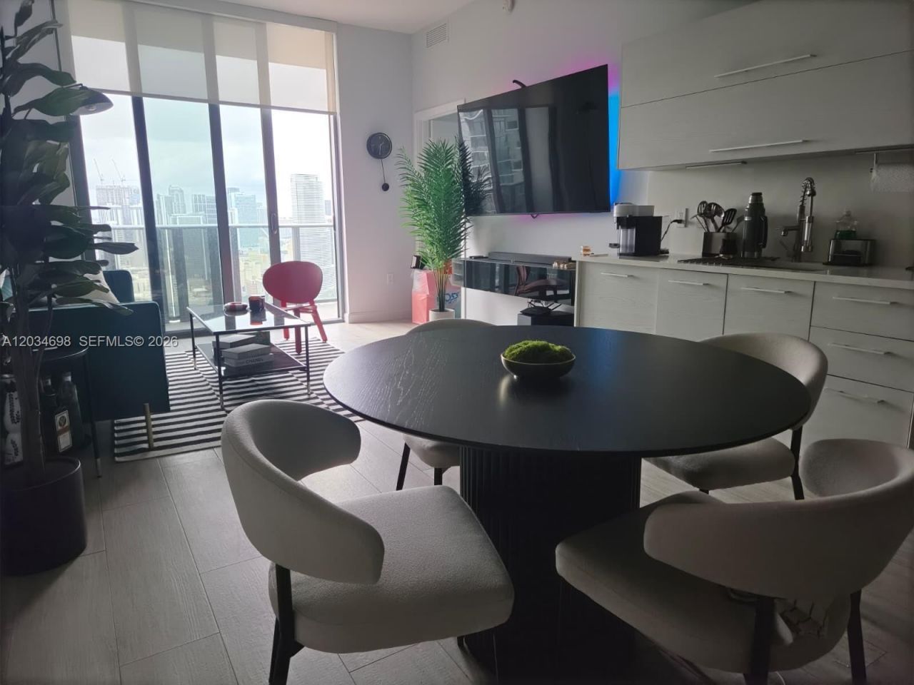 45 SW 9th St , Unit 4309, Miami, FL 33130 Photo
