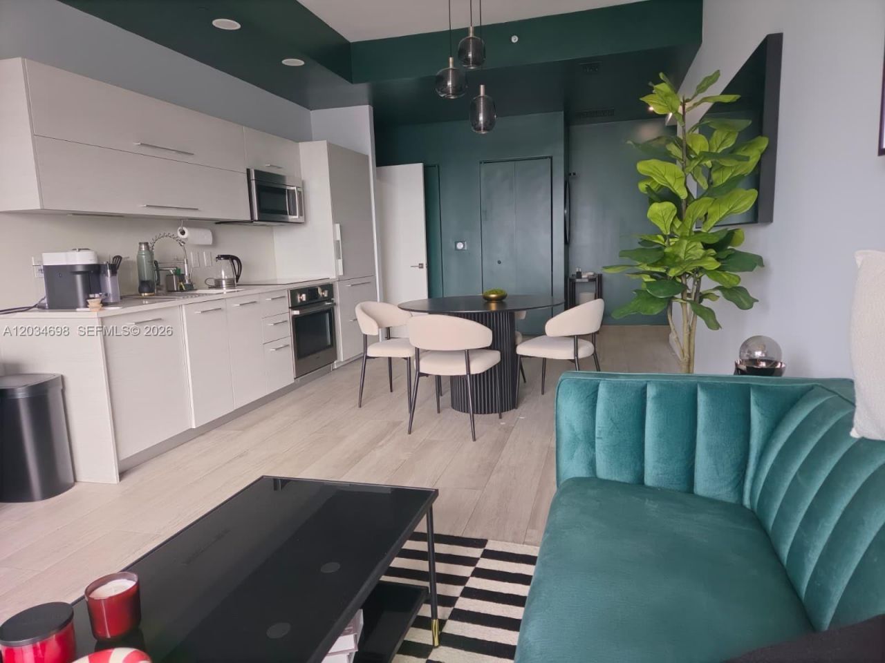 45 SW 9th St , Unit 4309, Miami, FL 33130 Photo