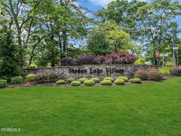 34 Lexington Court, Red Bank, NJ 07701