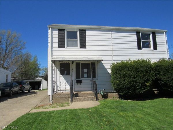 22131 S Lakeshore Drive, Euclid, OH 44123