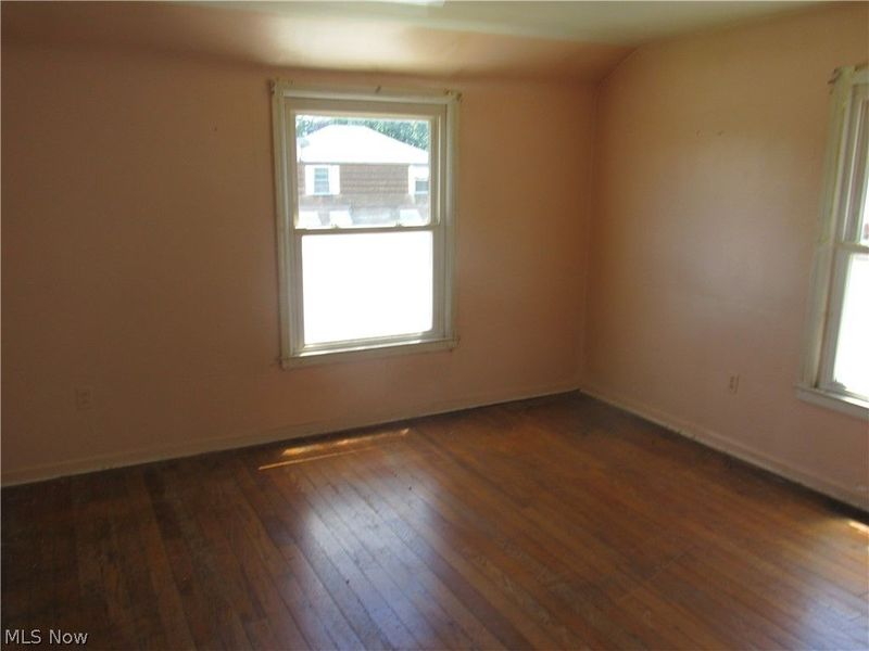 22131 S Lakeshore Drive, Euclid, OH 44123 Photo 9