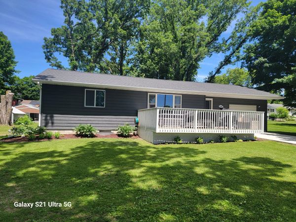 550 7th Street W, Browerville, MN 56438