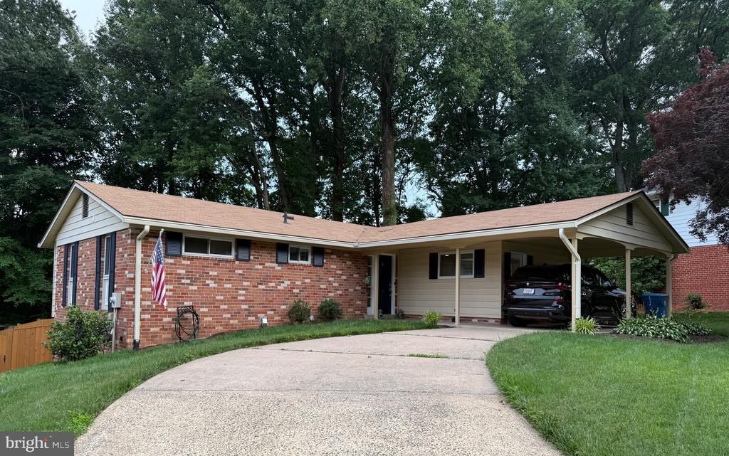 5010 Gainsborough Drive , Fairfax, VA 22032 Main Photo