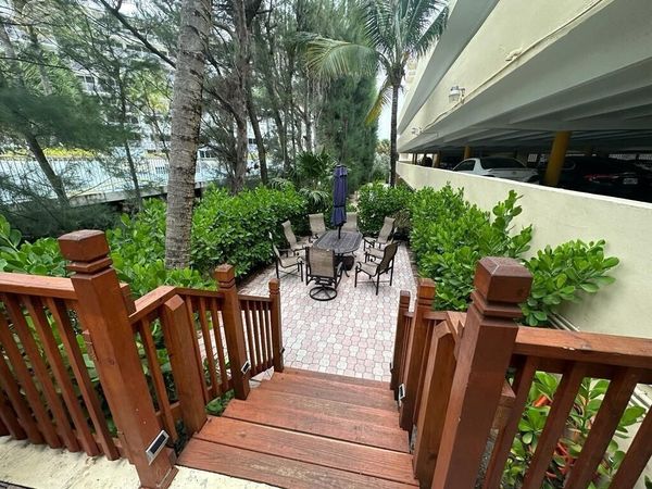 3540 S Ocean Boulevard, Unit 208, South Palm Beach, FL 33480