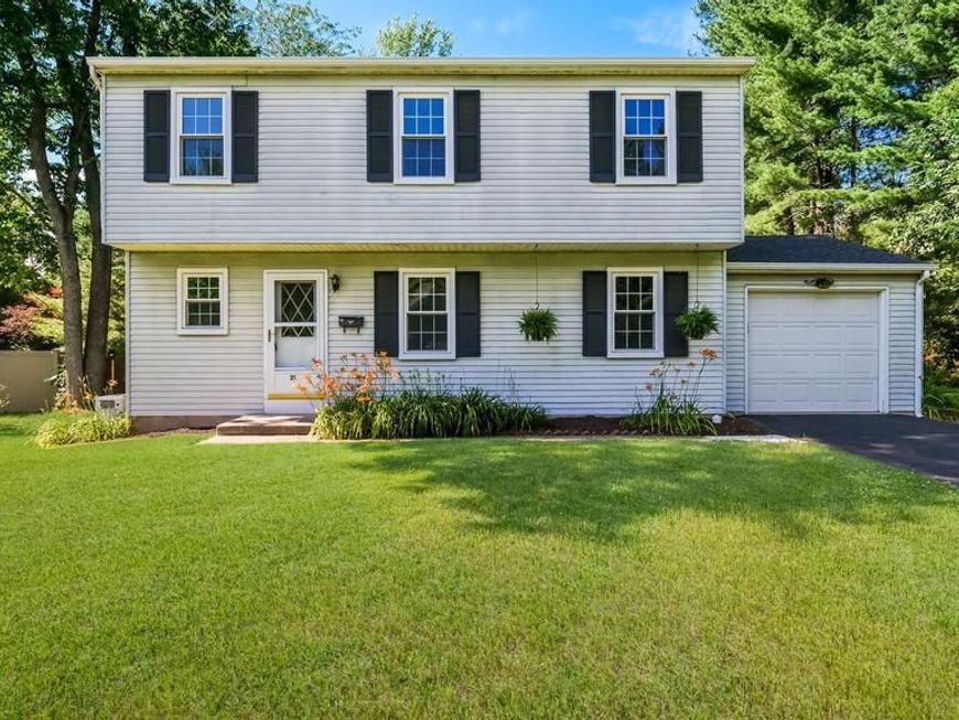 21 Belmont Square, Doylestown, PA 18901 Main Photo