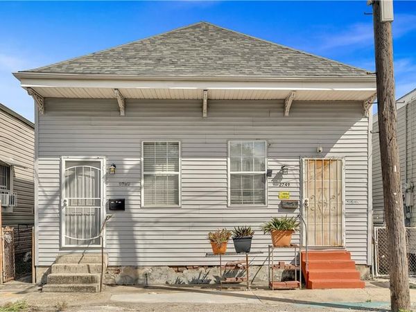 2749 51 SAINT PETER Street , New Orleans, LA 70119