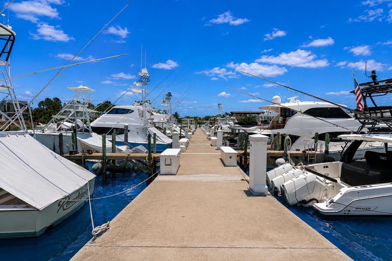 13660 SW Deering Bay Drive, Coral Gables, FL 33158 Photo