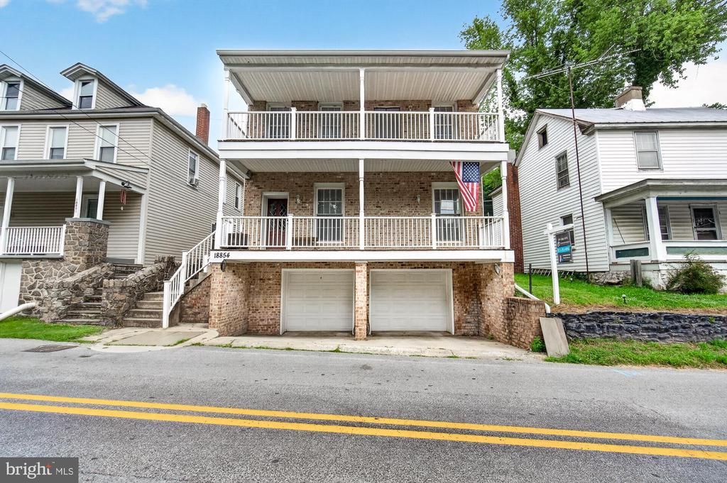 18854 SANDY HOOK ROAD, KNOXVILLE, MD 21758