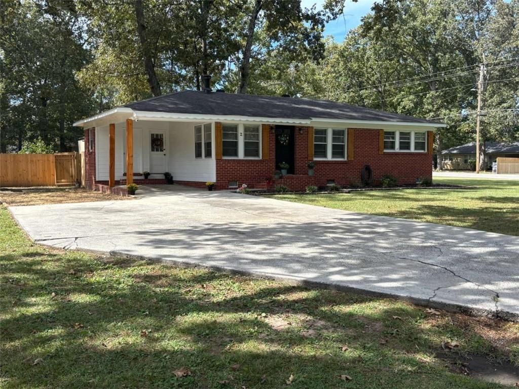 2 Sandy Beach Terrace, Rome, GA 30165 Main Photo
