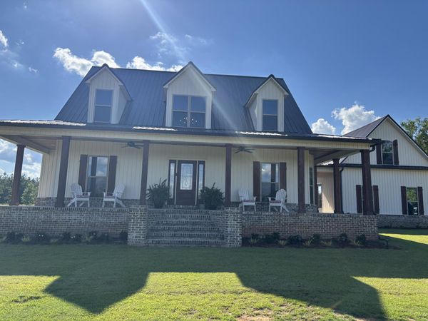 1057 County Road 65, New Albany, MS 38652