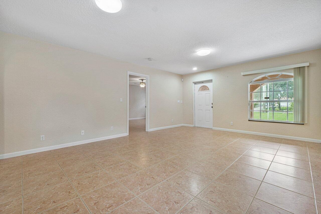 5592 1st Road, Lake Worth, FL 33467 Photo