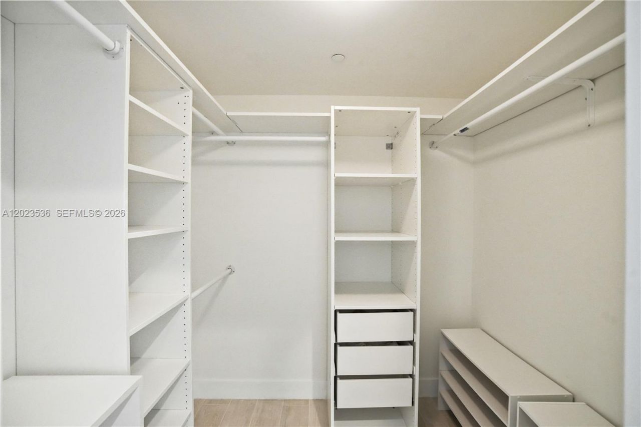 2101 Brickell Ave, Unit 3105, Miami, FL 33129 Photo