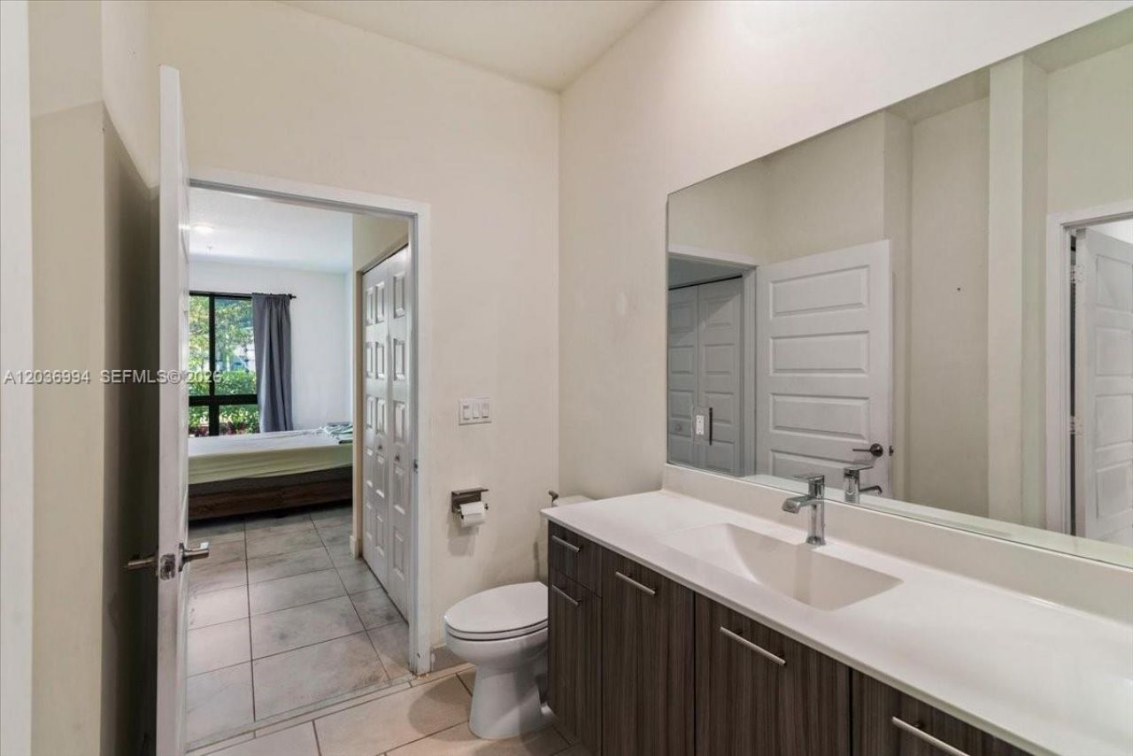 4636 NW 84th Ave , Unit 13, Doral, FL 33166 Photo