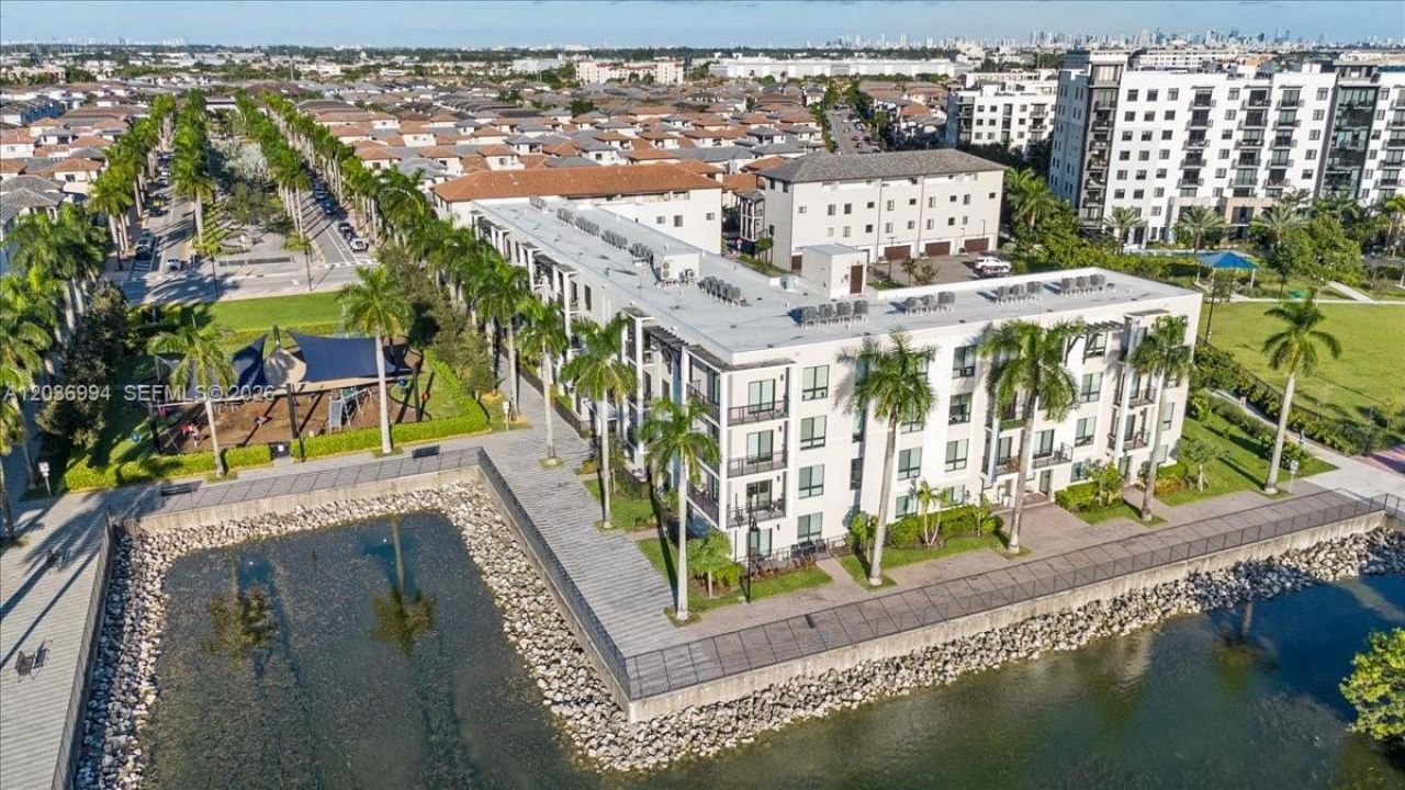 4636 NW 84th Ave , Unit 13, Doral, FL 33166 Photo