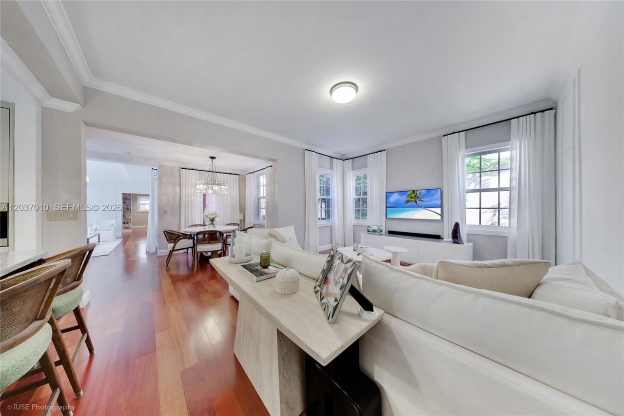 540 Loretto Ave, Unit 19, Coral Gables, FL 33146 Photo