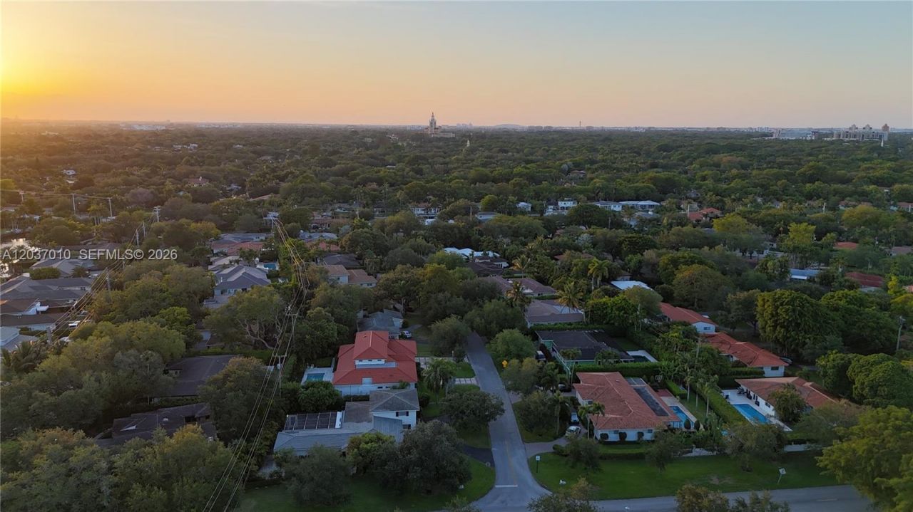 540 Loretto Ave, Unit 19, Coral Gables, FL 33146 Photo