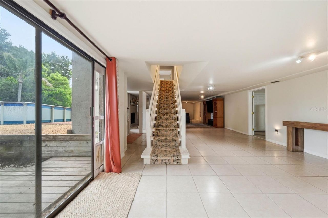 112 E Gardenia Street , Howey in the Hills, FL 34737 Photo