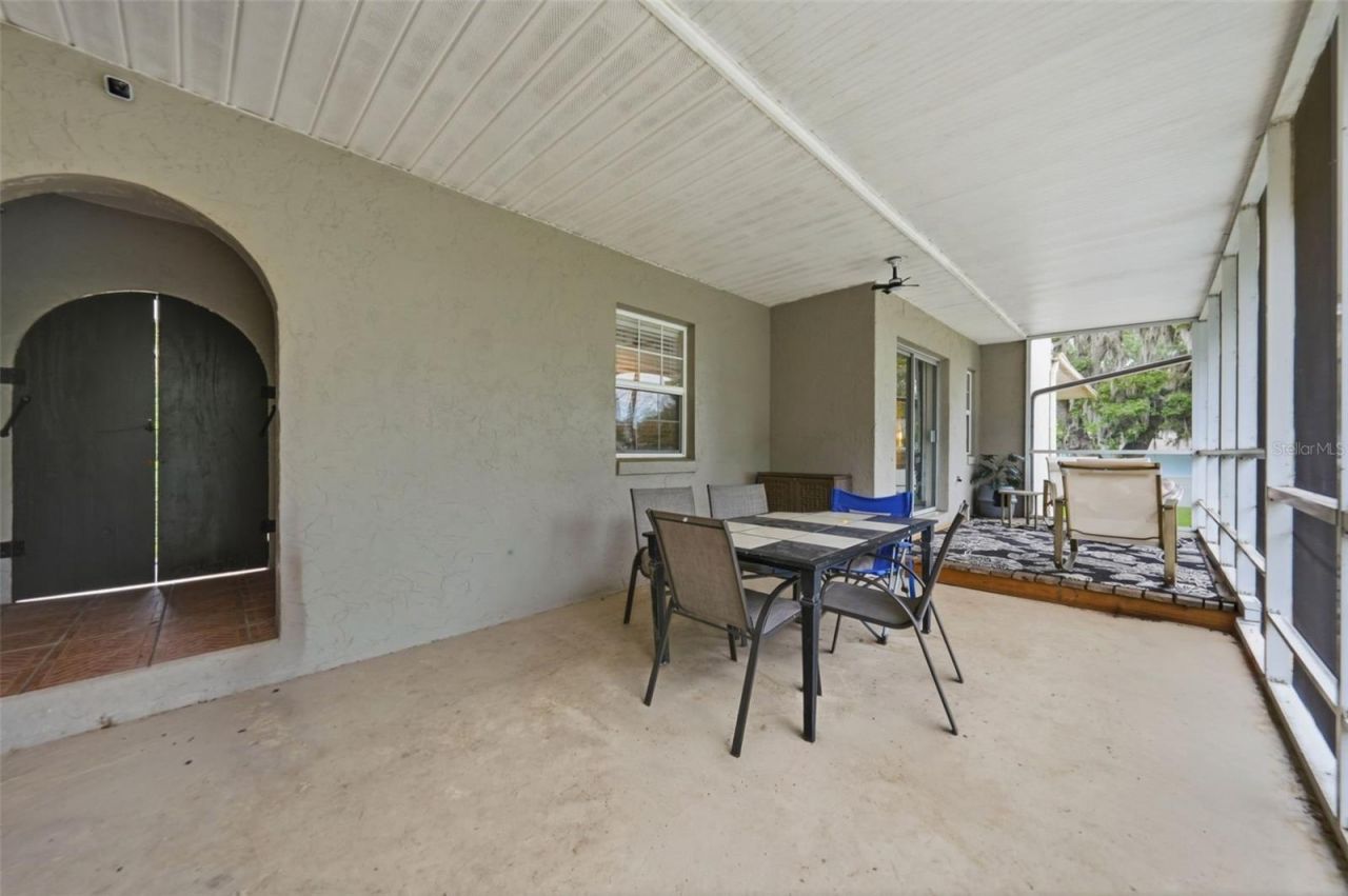 112 E Gardenia Street , Howey in the Hills, FL 34737 Photo