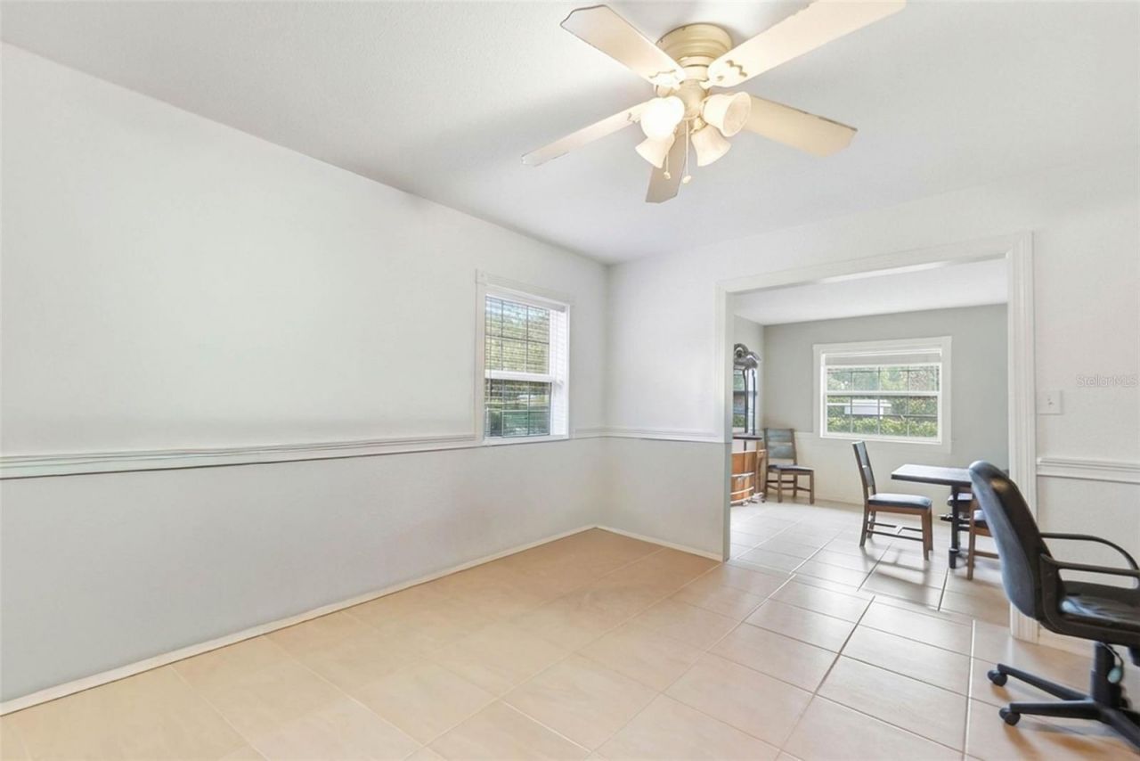 112 E Gardenia Street , Howey in the Hills, FL 34737 Photo
