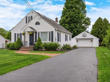 204 Woodland Road, Syracuse, NY 13219